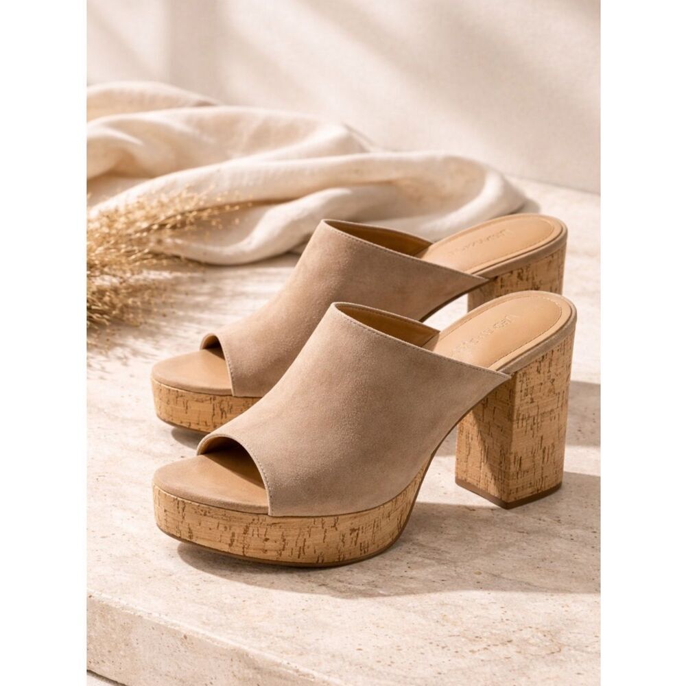 NIB Lisa Vicky Women's Joy V Camel Tan Kid Suede Mule Sandal Heel - Size 8.5